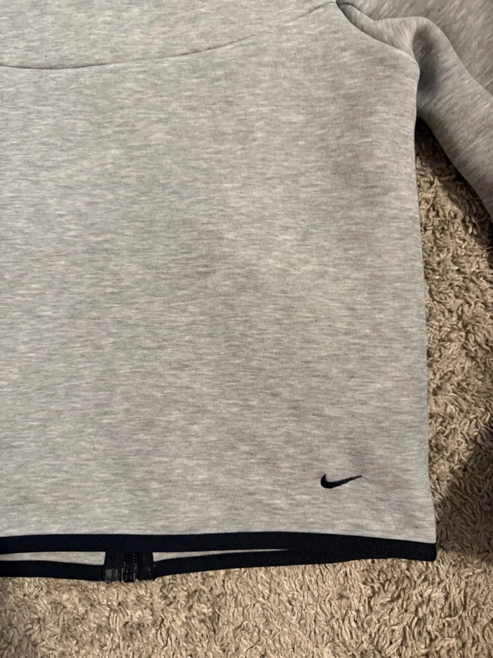 Nike boys tech